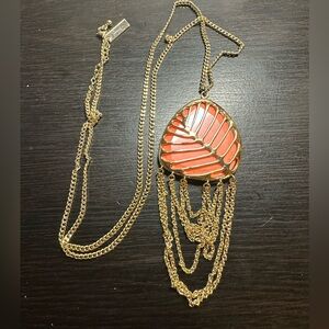 EUC Vintage Kendra Scott Ashlyn Statement Pendant / Necklace Coral/Gold